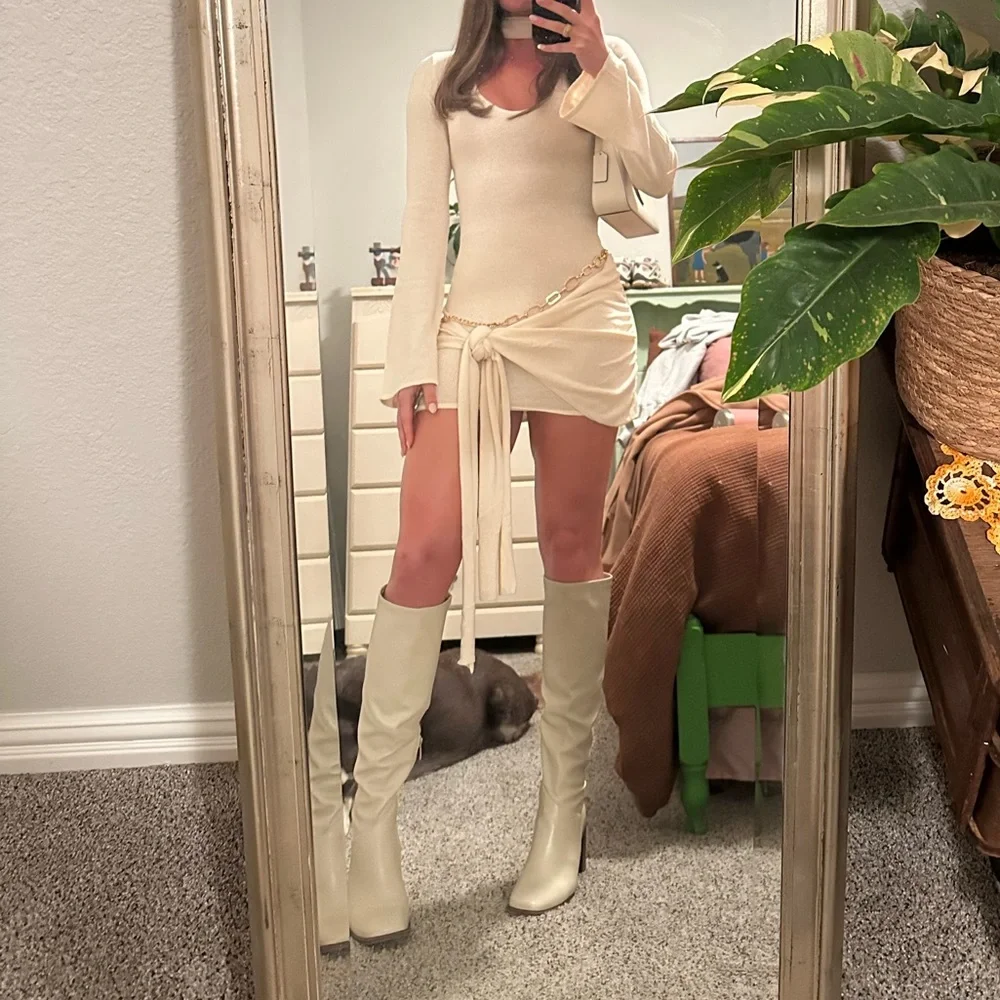 Meshki Taron Knit Mini Dress With Scarf - Picture 4 of 4